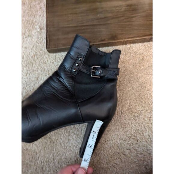 Aquatalia Women’s Size 7 Black Leather Buckle Ankle Bootie Boots Italy Heeled - Picture 5 of 7